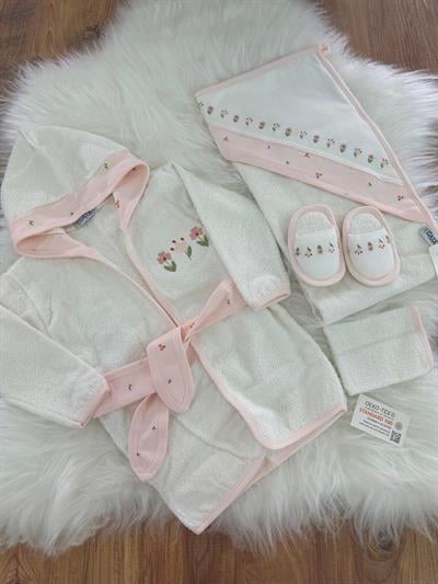 Çiçek Kanaviçe Nakışlı Kız Bebek 4lü Havlu Bornoz Set