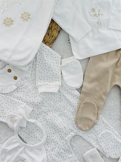 Çiçek Nakışlı Dantelli Tulumlu Yenidoğan Kız Bebek Organik 10lu Hastane Çıkış Seti