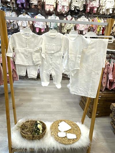 (Organik Ürün) Çiçek Nakışlı Tüllü Yenidoğan Kız Bebek 10lu Hastane Çıkış Seti