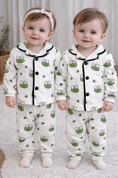 Kurbağa Baskılı Önden Düğmeli Bebek Pijama Takımı (6-9/9-12/12-18/18-24 Ay)