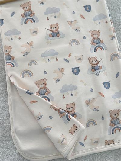 Gökkuşağı Ayıcık Baskılı Organik Çift Kat Penye Battaniye 90x90 Cm