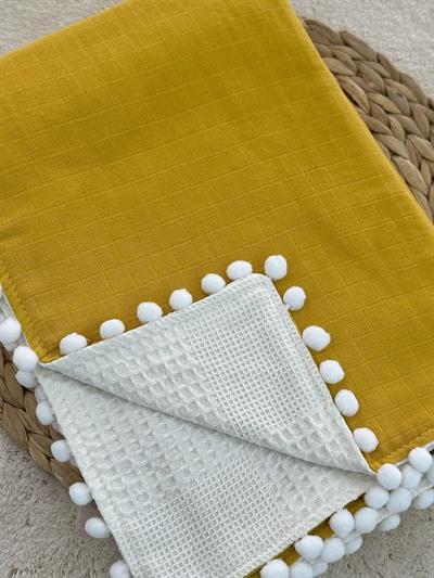 Hardal Müslin Pike Çift Kat Çift Taraflı Ponponlu Bebek Battaniyesi 85x110 Cm