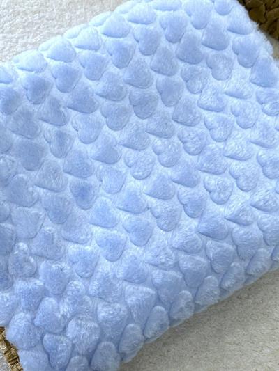 Kalp Kabartmalı Bebek Peluş Battaniye (100x120 Cm)