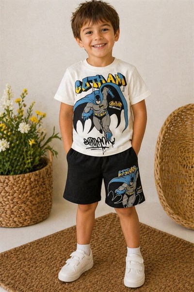 Batman Baskılı Erkek Çocuk Şortlu Takım (3-4/4-5/5-6/7-8/9-10 Yaş)