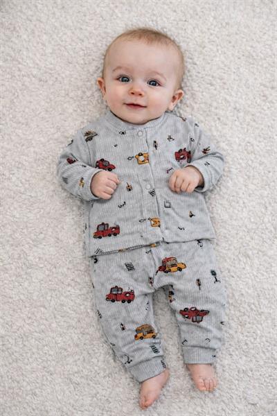 Araba Baskılı Fitilli Önden Çıtçıtlı Erkek Bebek Pijama Takımı (0-3/3-6/6-9 Ay)
