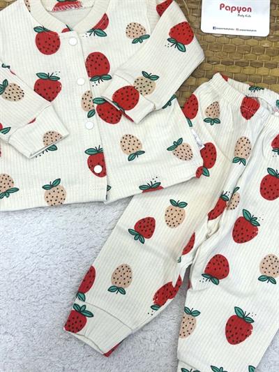 Çilek Desenli Raporlu Önden Çıtçıtlı Kız Bebek Pijama Takımı (0-3/3-6/6-9 Ay)