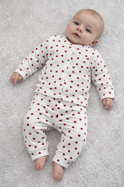 Kalp Desenli Raporlu Önden Çıtçıtlı Kız Bebek Pijama Takımı (0-3/3-6/6-9 Ay)