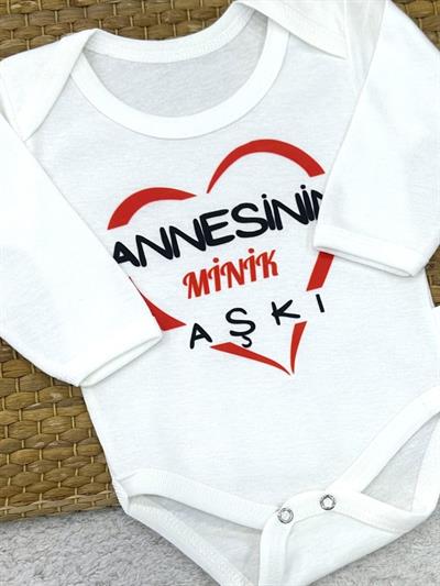 Annesinin Minik Aşkı Yazılı Uzun Kollu Çıtçıtlı Badi (0-3/3-6/6-9/9-12/12-18 Ay)