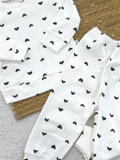 Kalp Desenli Uniseks Bebek Pijama Takımı (6-9/9-12/12-18/18-24 Ay)