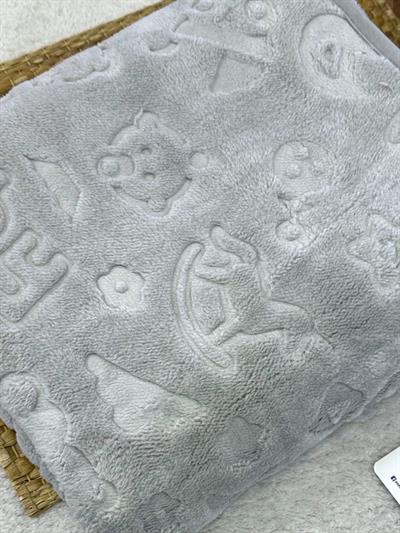 Kabartma Desenli Bebek Peluş Battaniye (90x100 Cm)