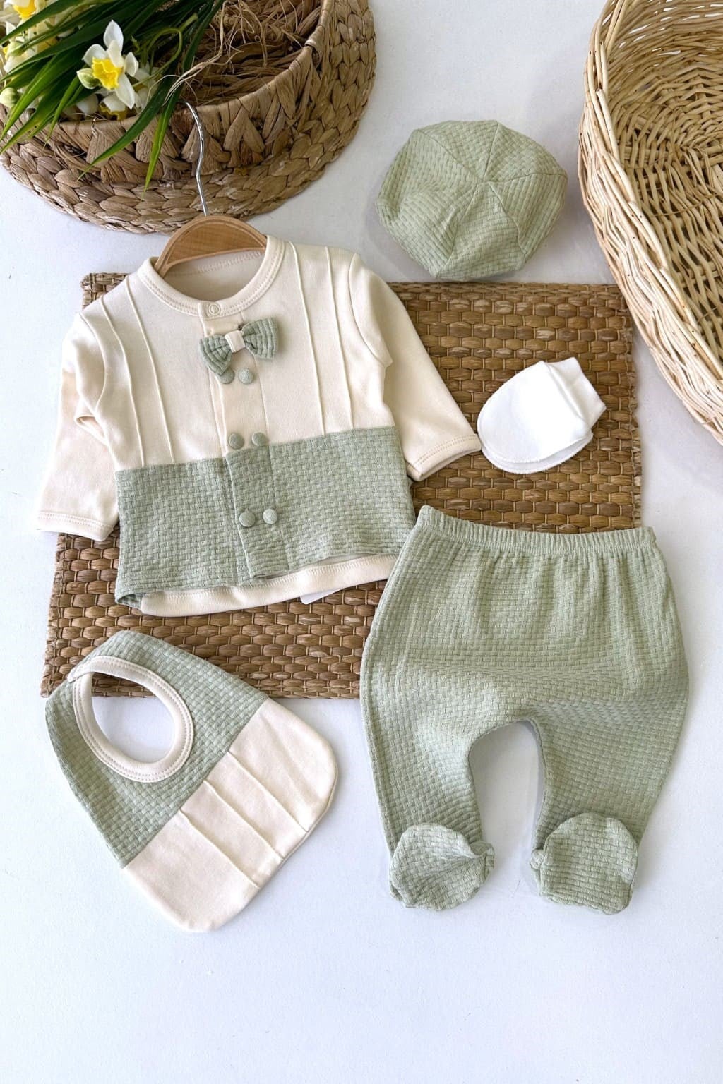 Erkek Bebek Hastane Çıkışı & Zıbın Set