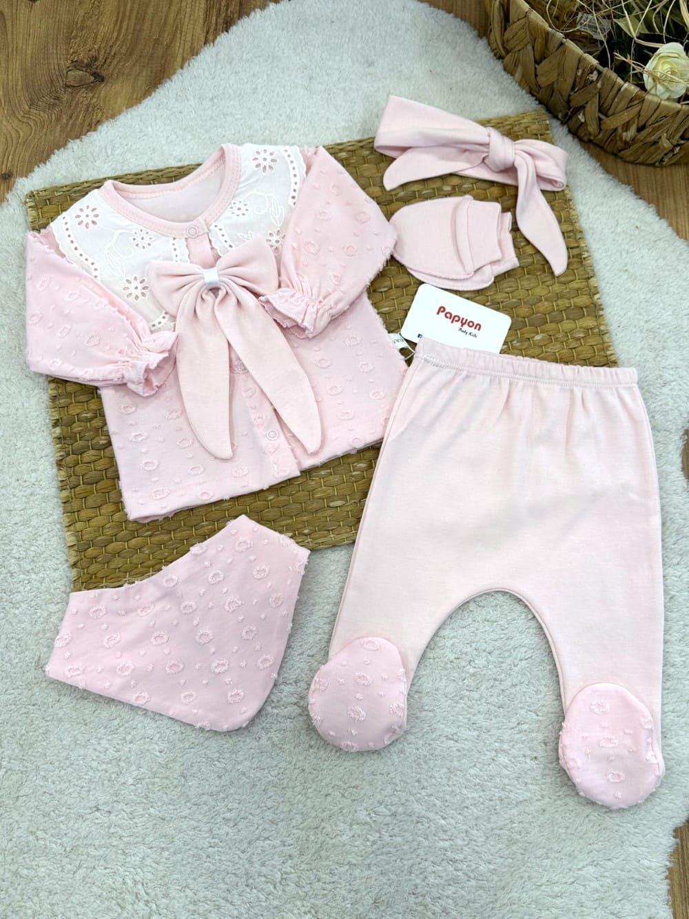 Kız Bebek Hastane Çıkışı & Zıbın Set