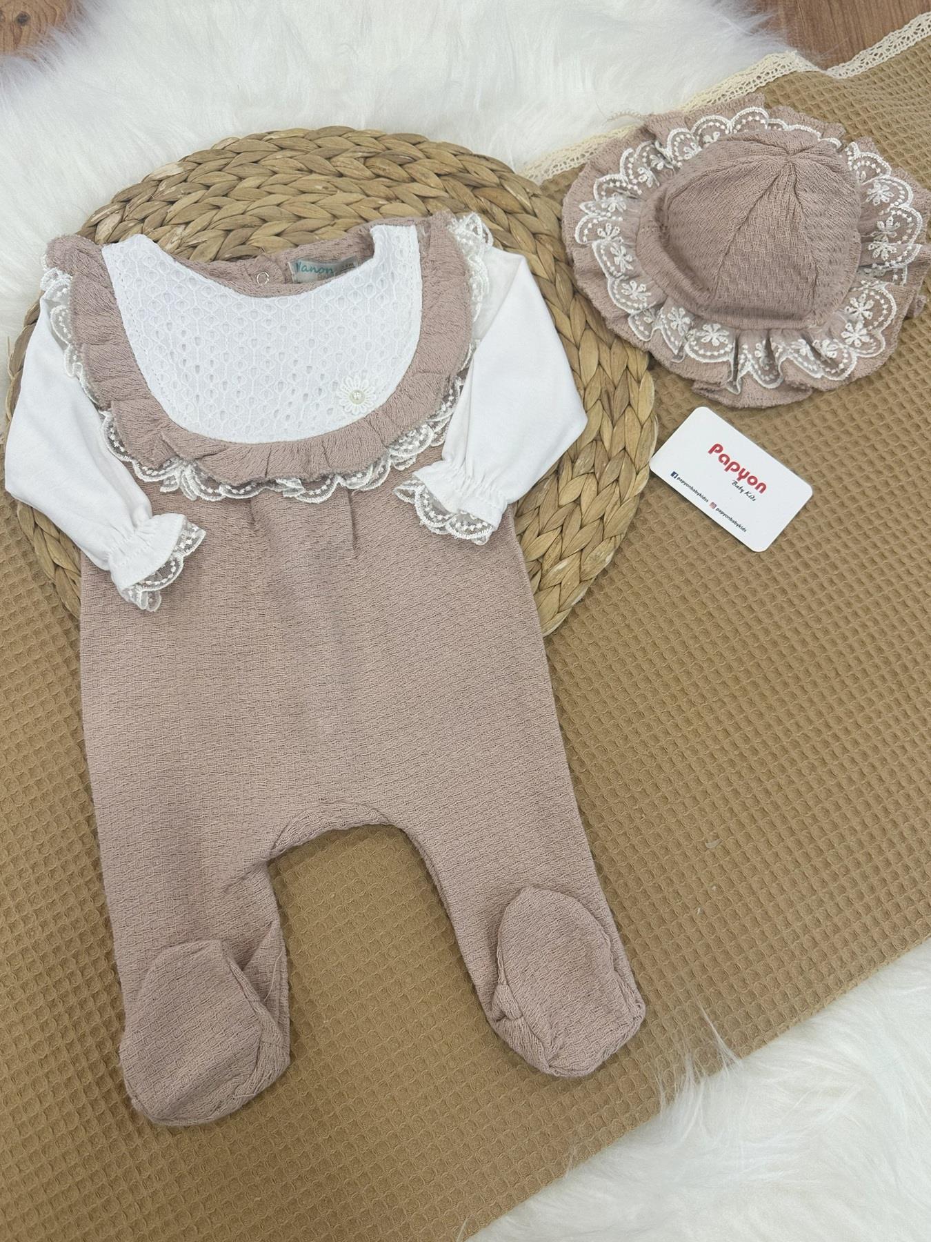 Kız Bebek