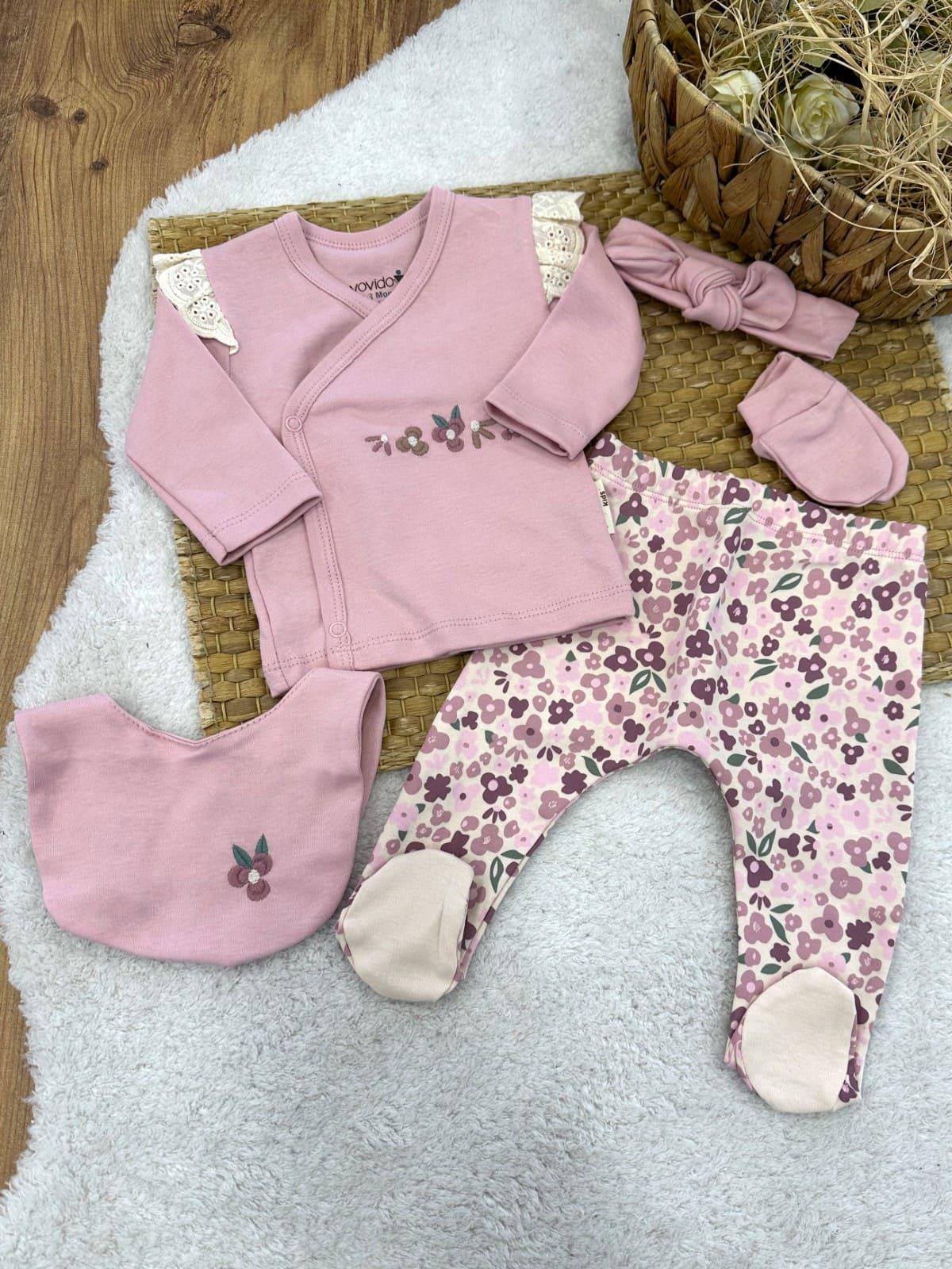 Kız Bebek Hastane Çıkışı & Zıbın Set