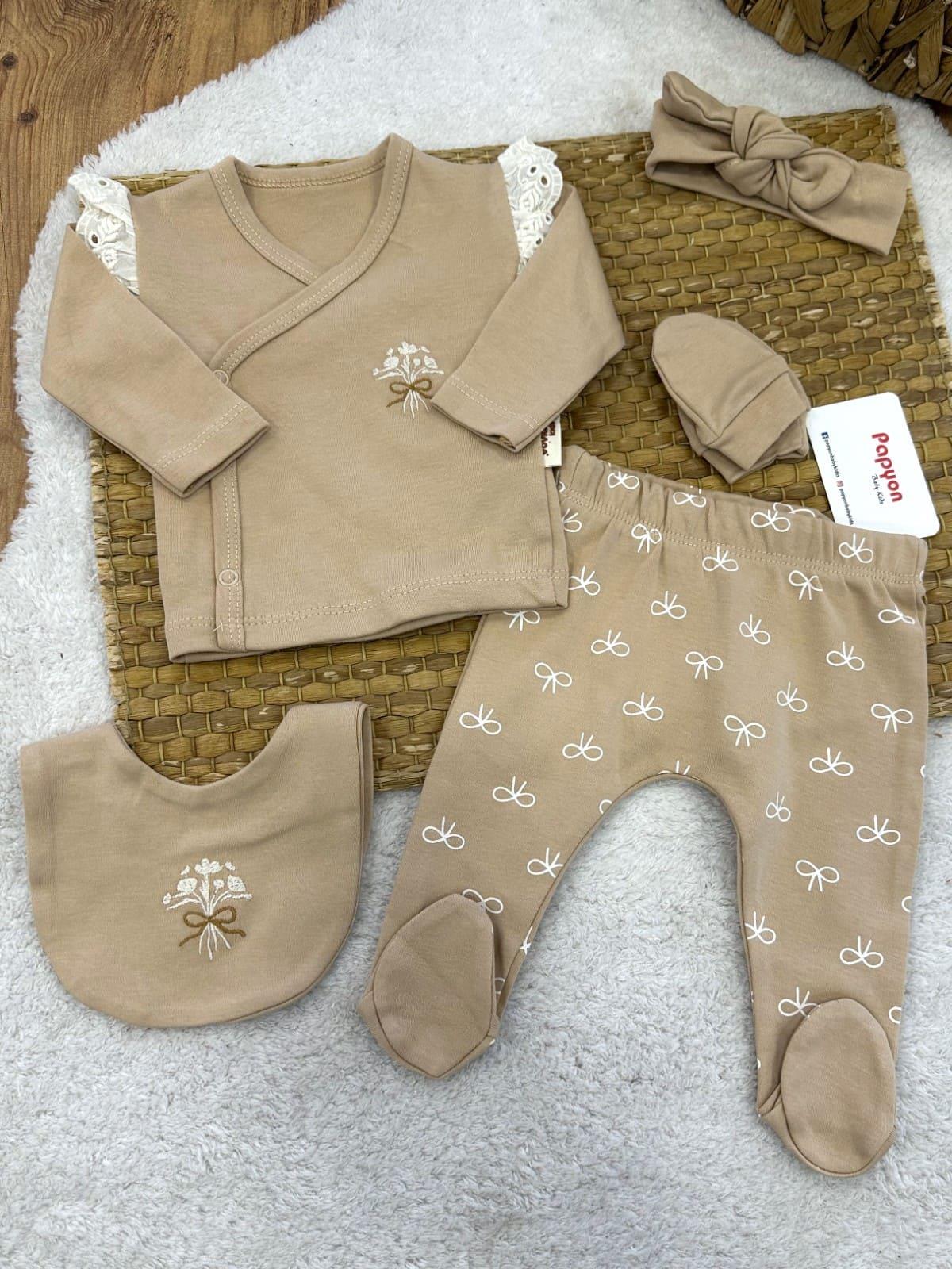 Kız Bebek Hastane Çıkışı & Zıbın Set