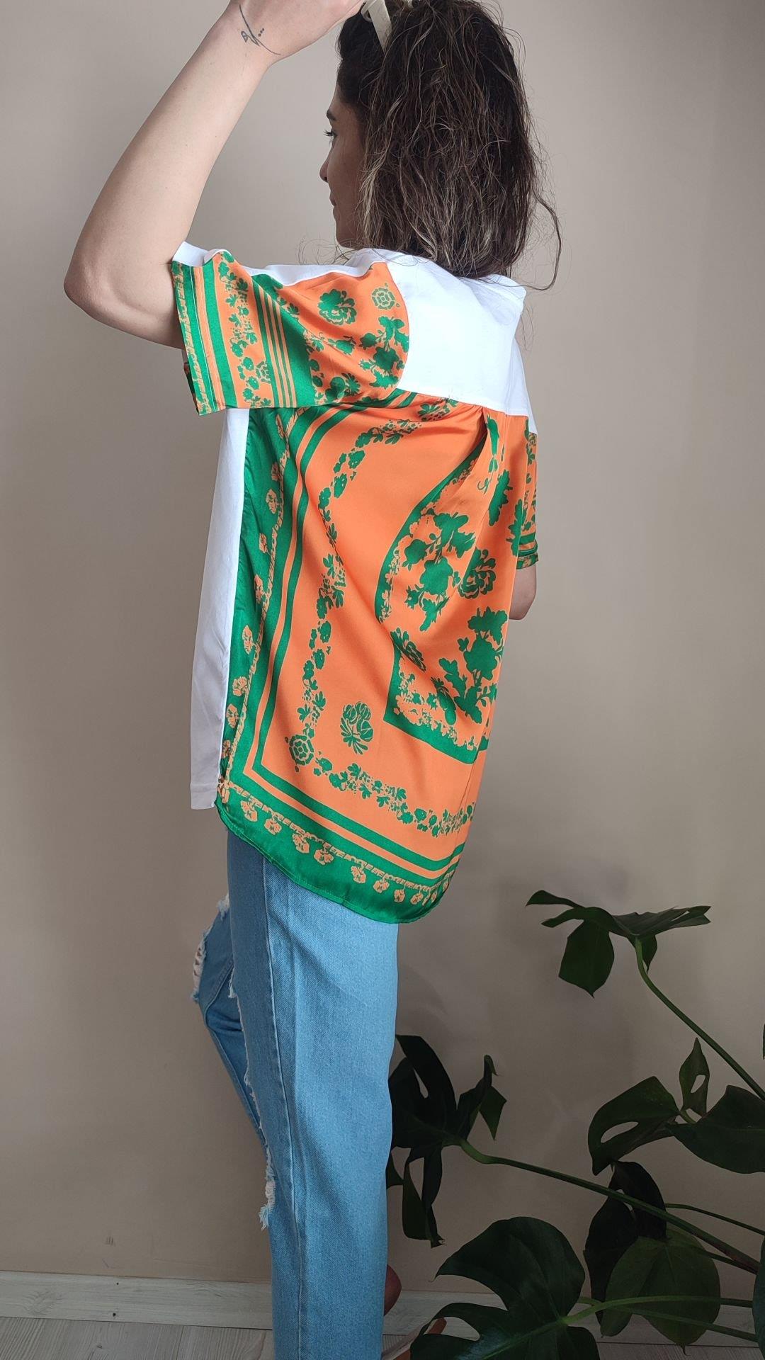 Arka desenli pamuk saten on penye t-shirt