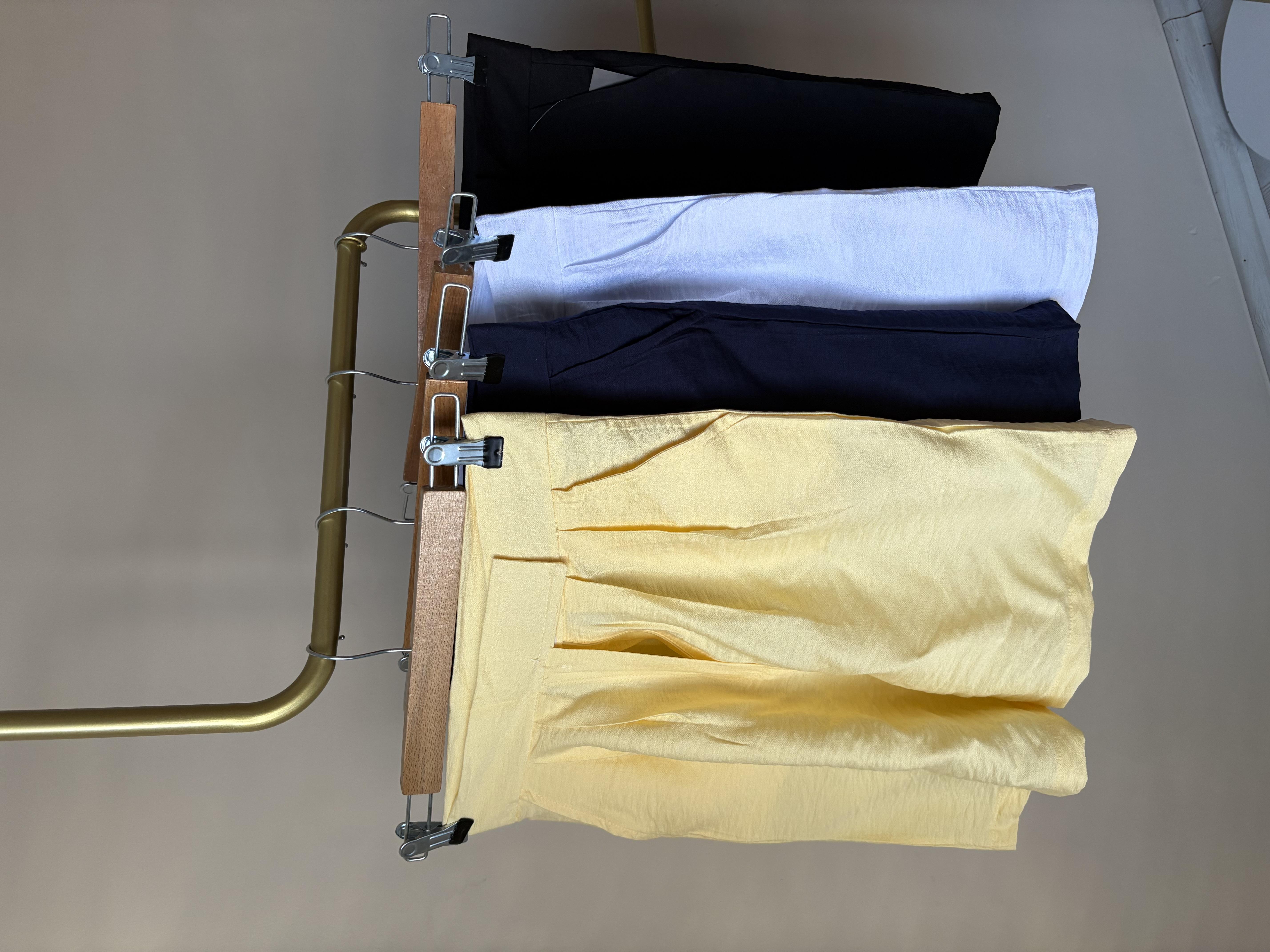 Çırtlı Keten Aerobin Şortlar