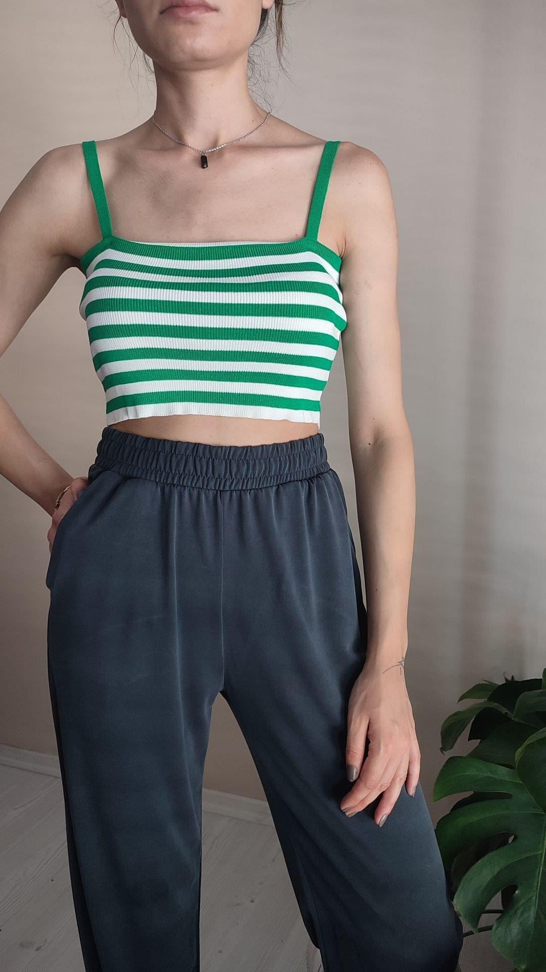 Çizgili summer triko yeşil -beyaz crop top