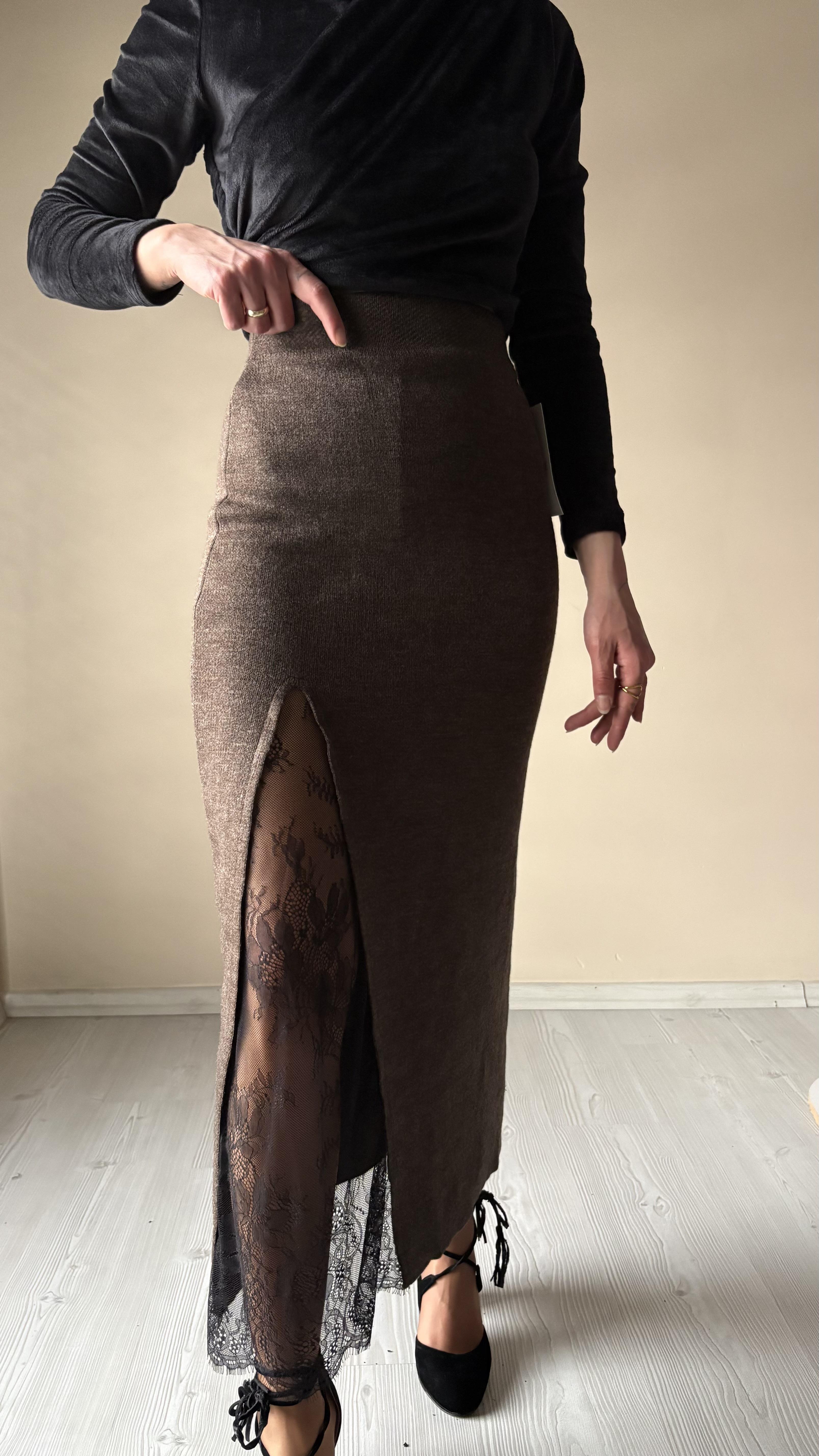 Kahve Dantel Detay Triko Etek