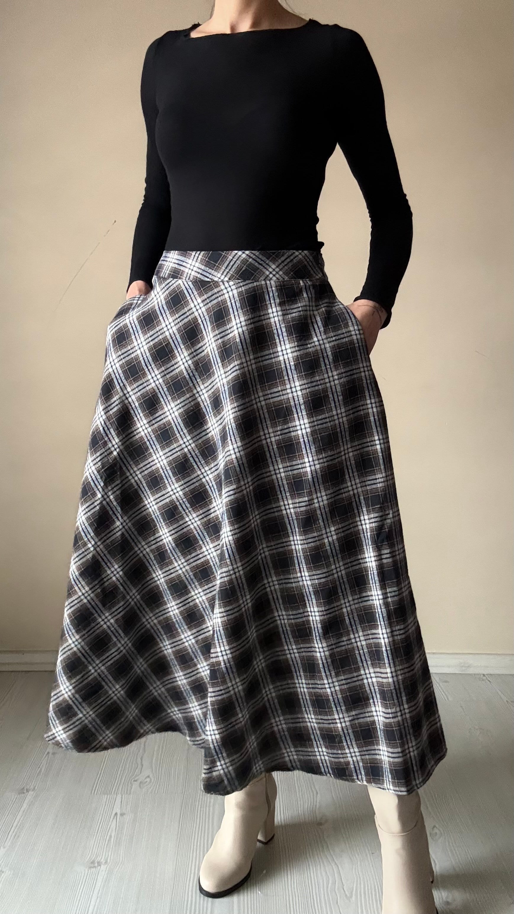 Kahve & Siyah Ekose Cepli Etek