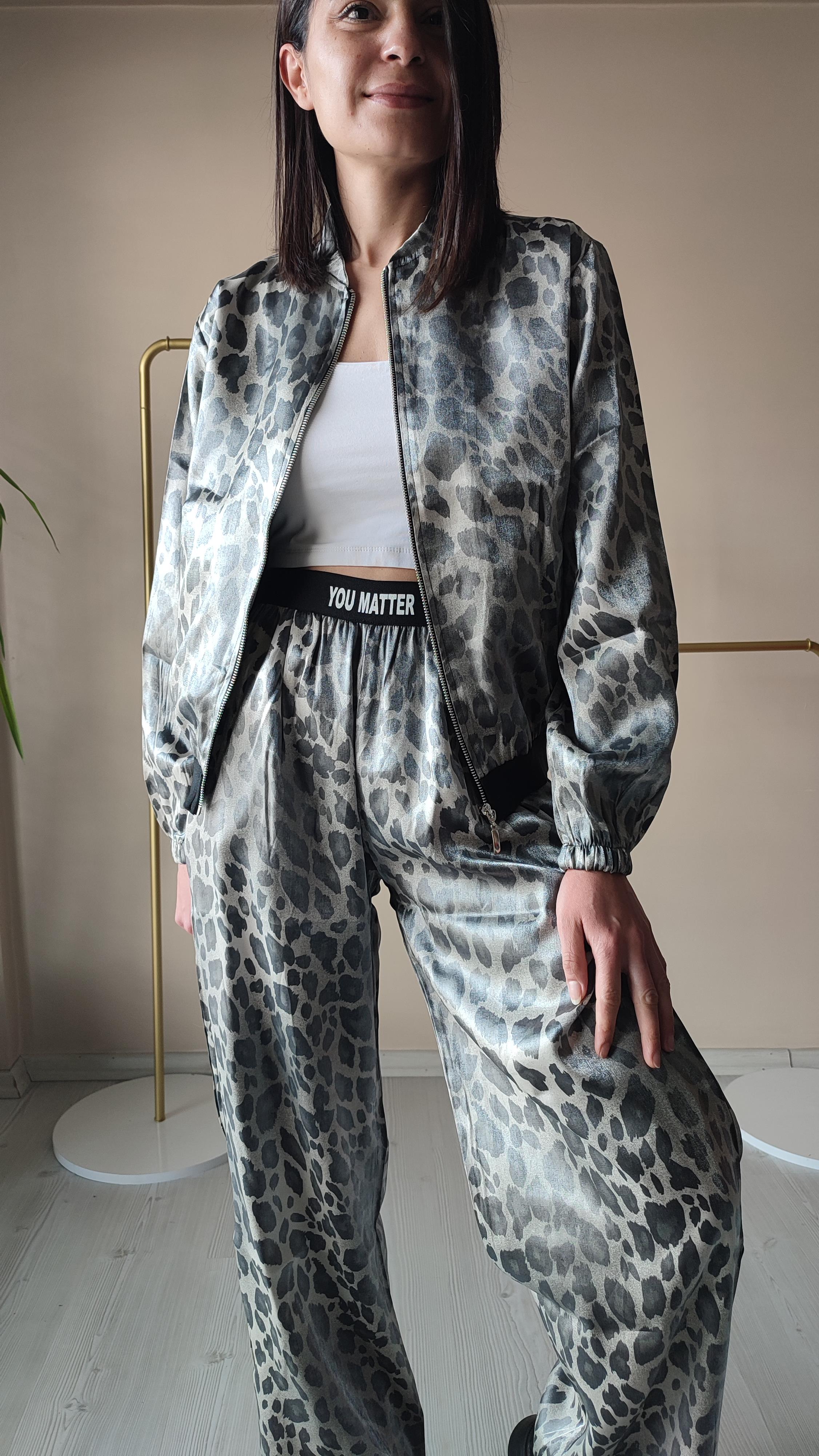 Leopar Desen ipek saten Bomber Ceket