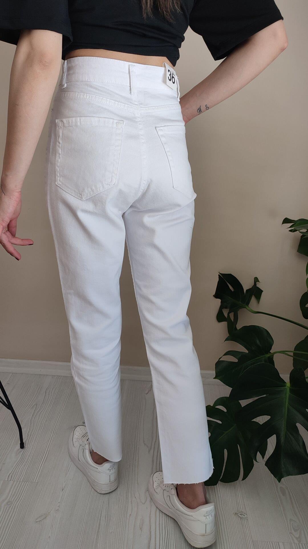 Lüx kalite lazer kesim paça beyaz slim mom Jean