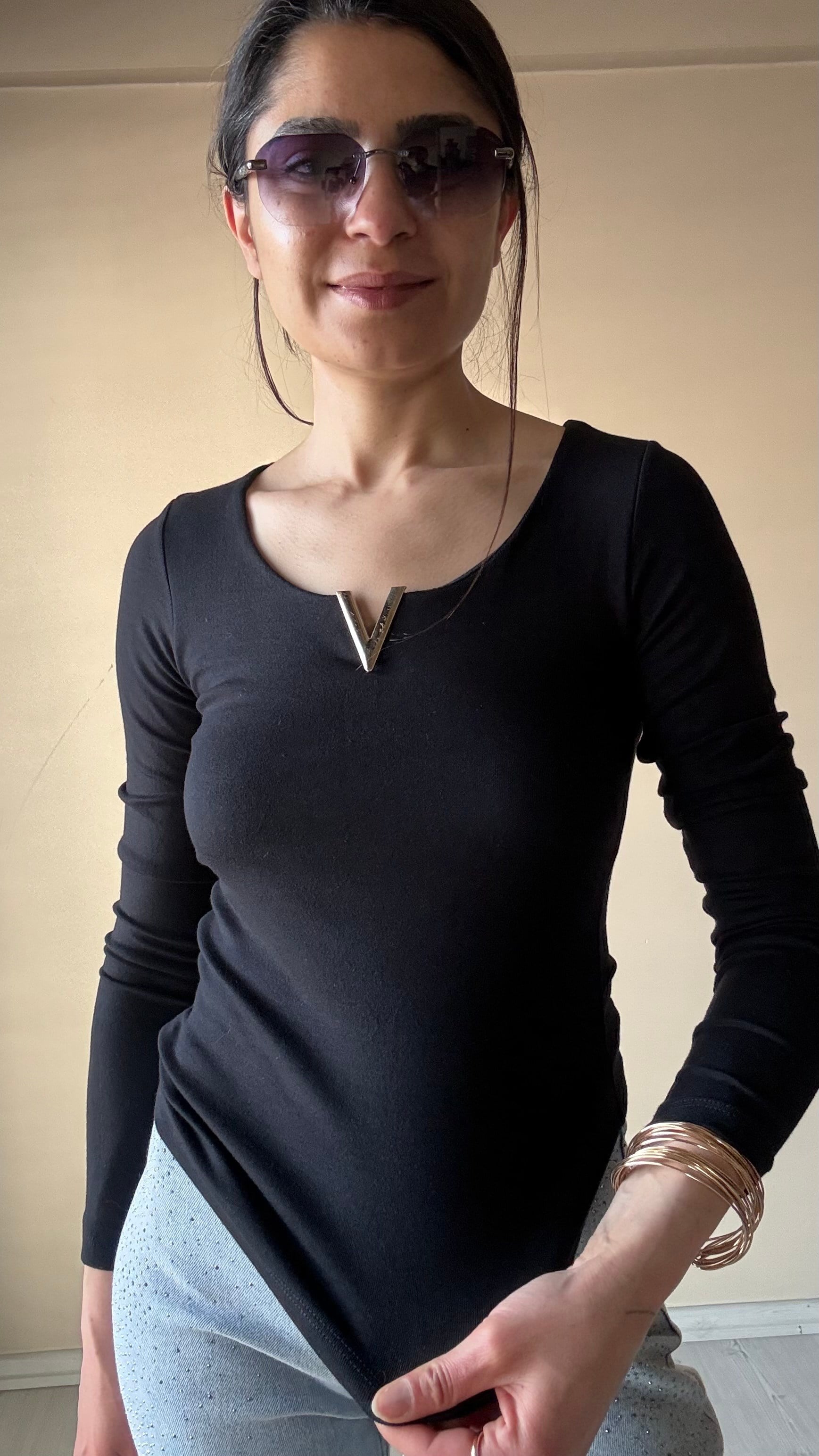 Md metal V yaka Modal Body