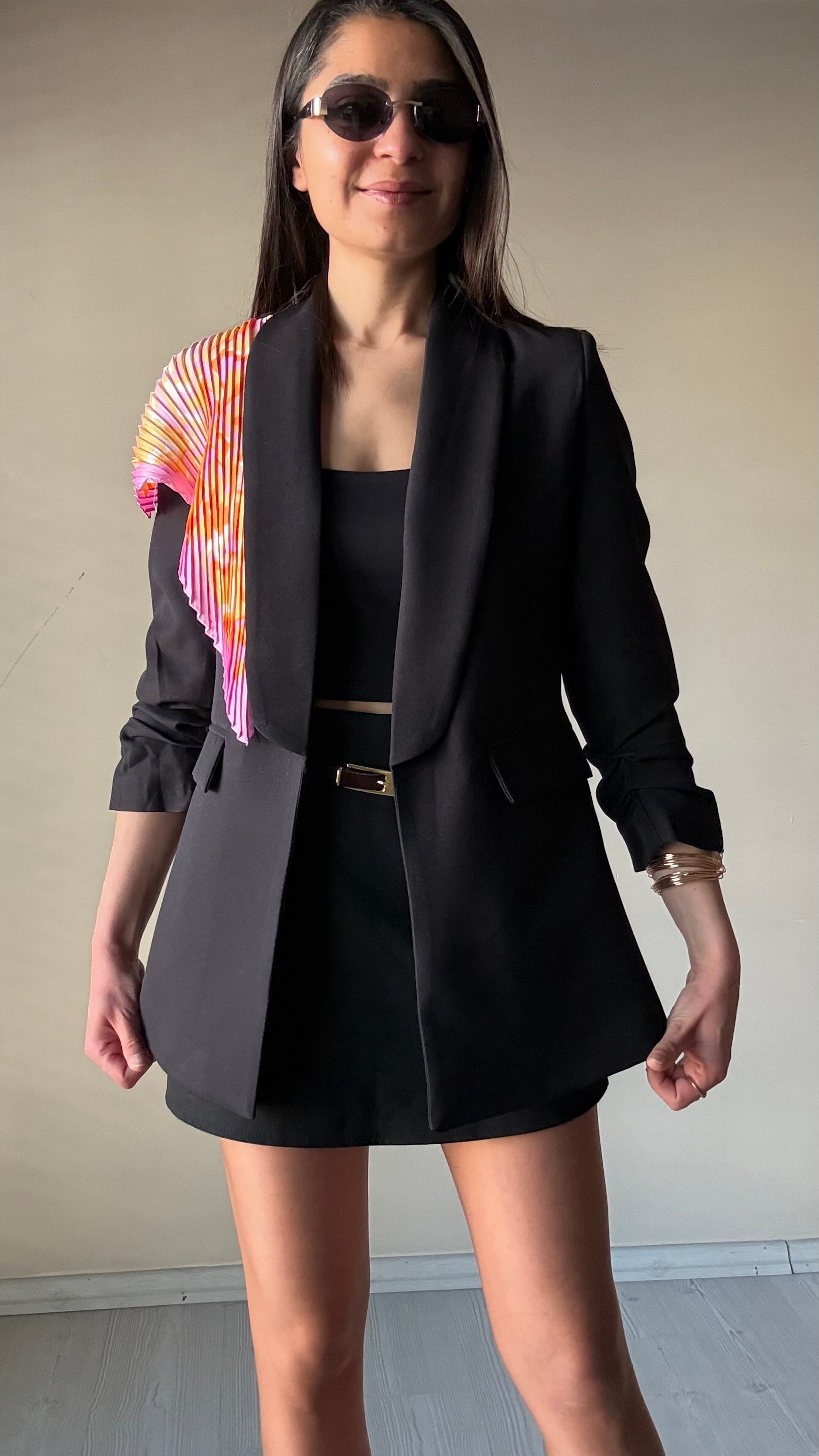 Siyah Büzgü Kol Blazer Ceket