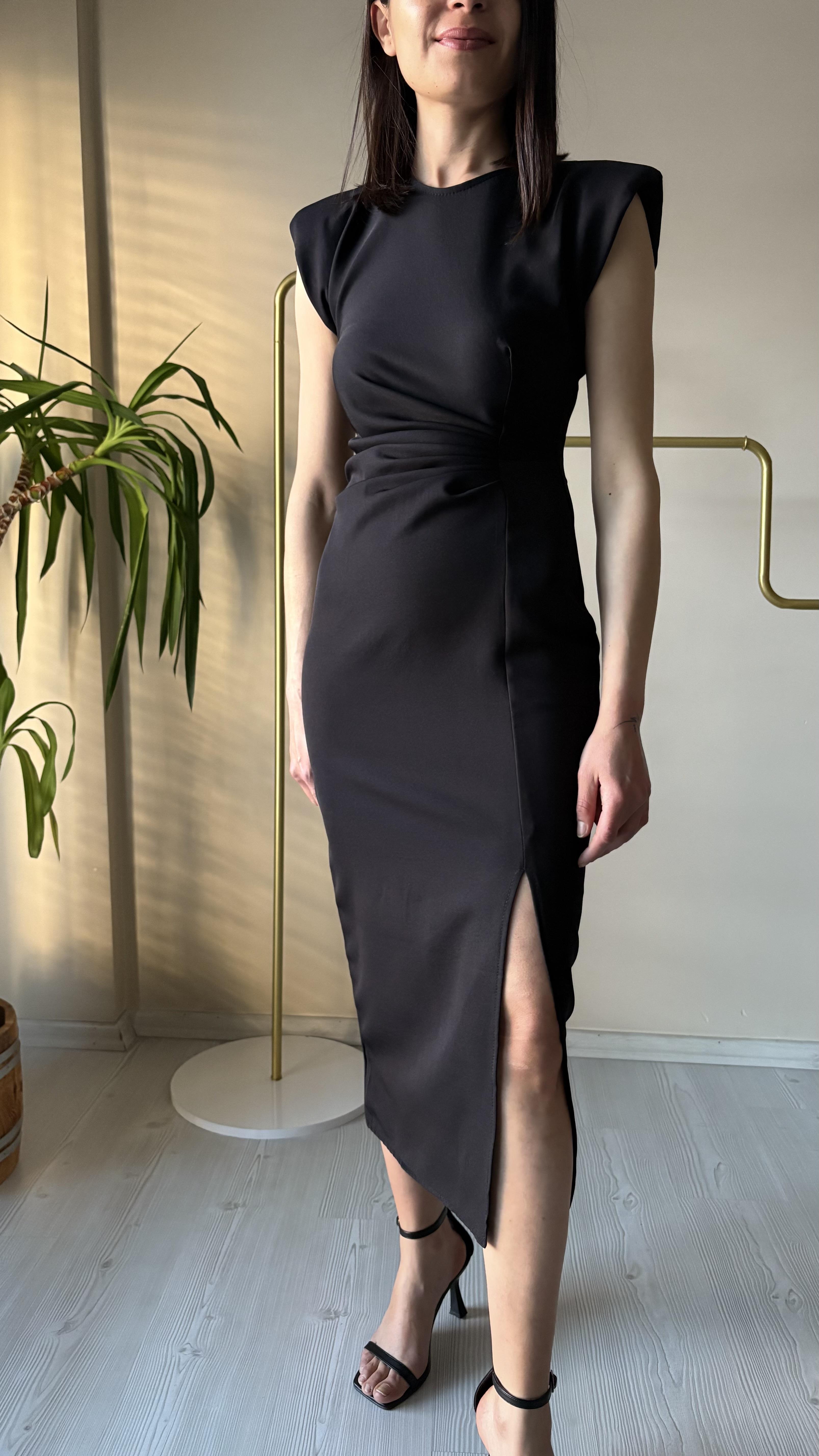 Siyah Dabıl Vatkalı Kalem Elbise