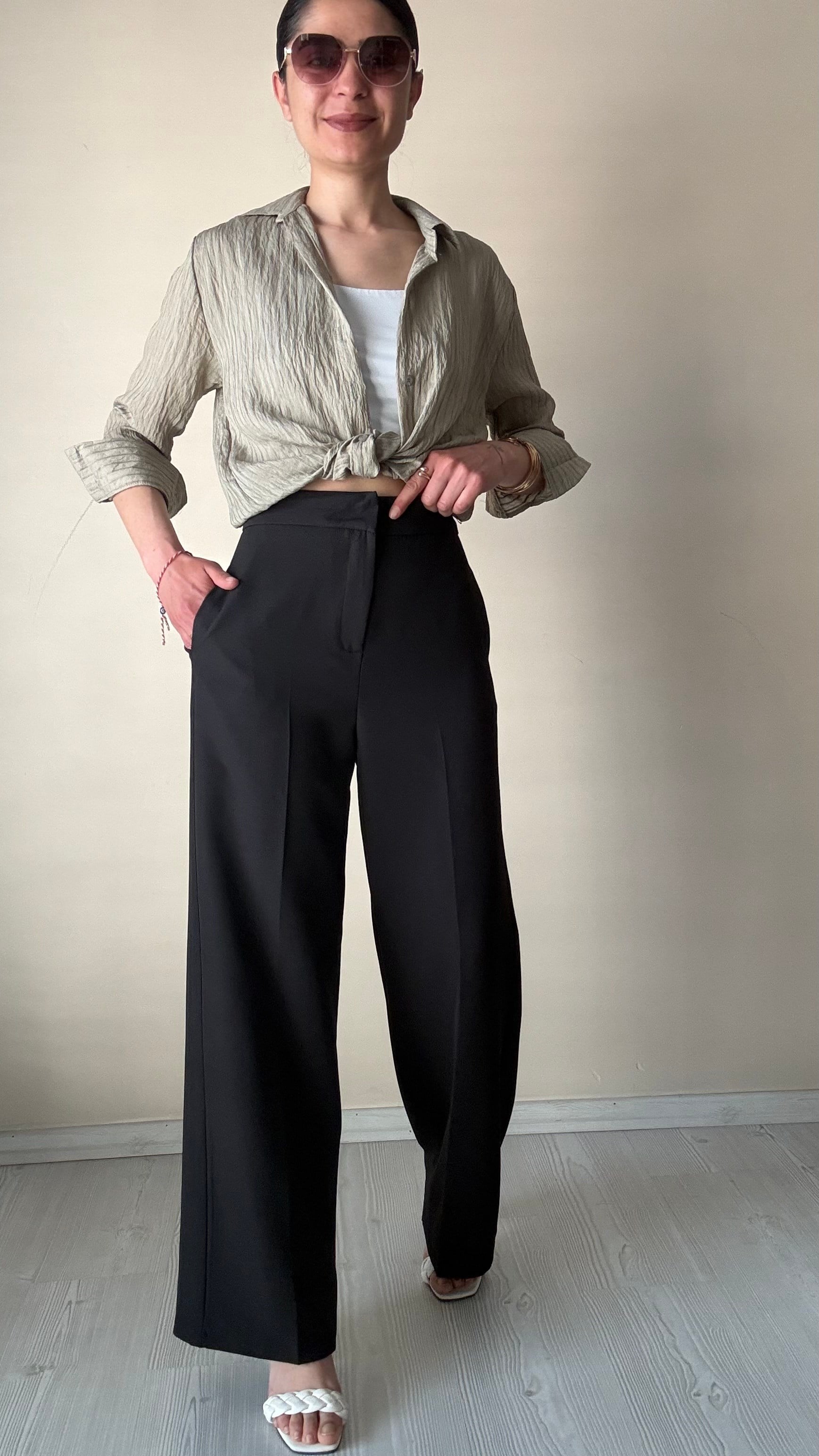 Siyah Düz kesim Kumaş Pantolon 