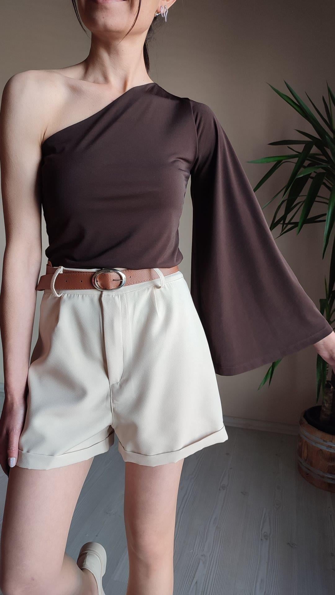 Şortlu ikili takım