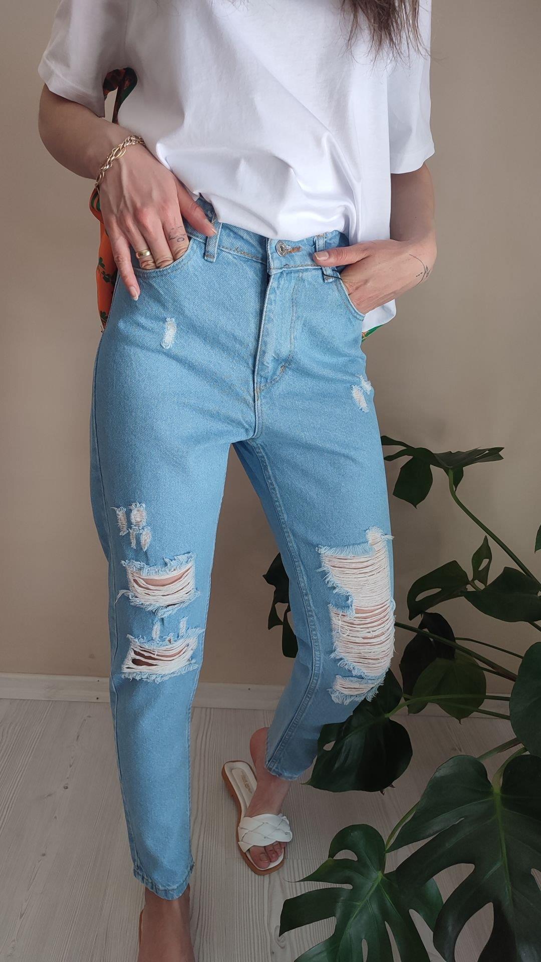 Yırtık detay slim mom Jean