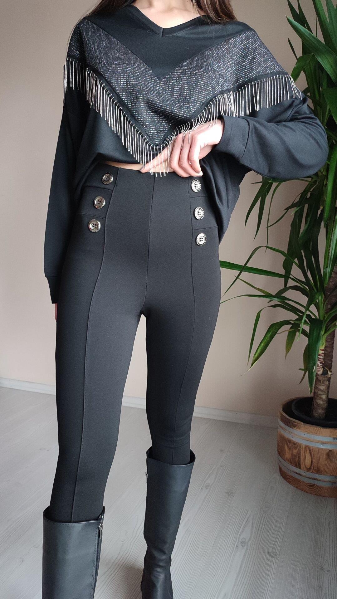 Dugmel detay siyah çelik tayt