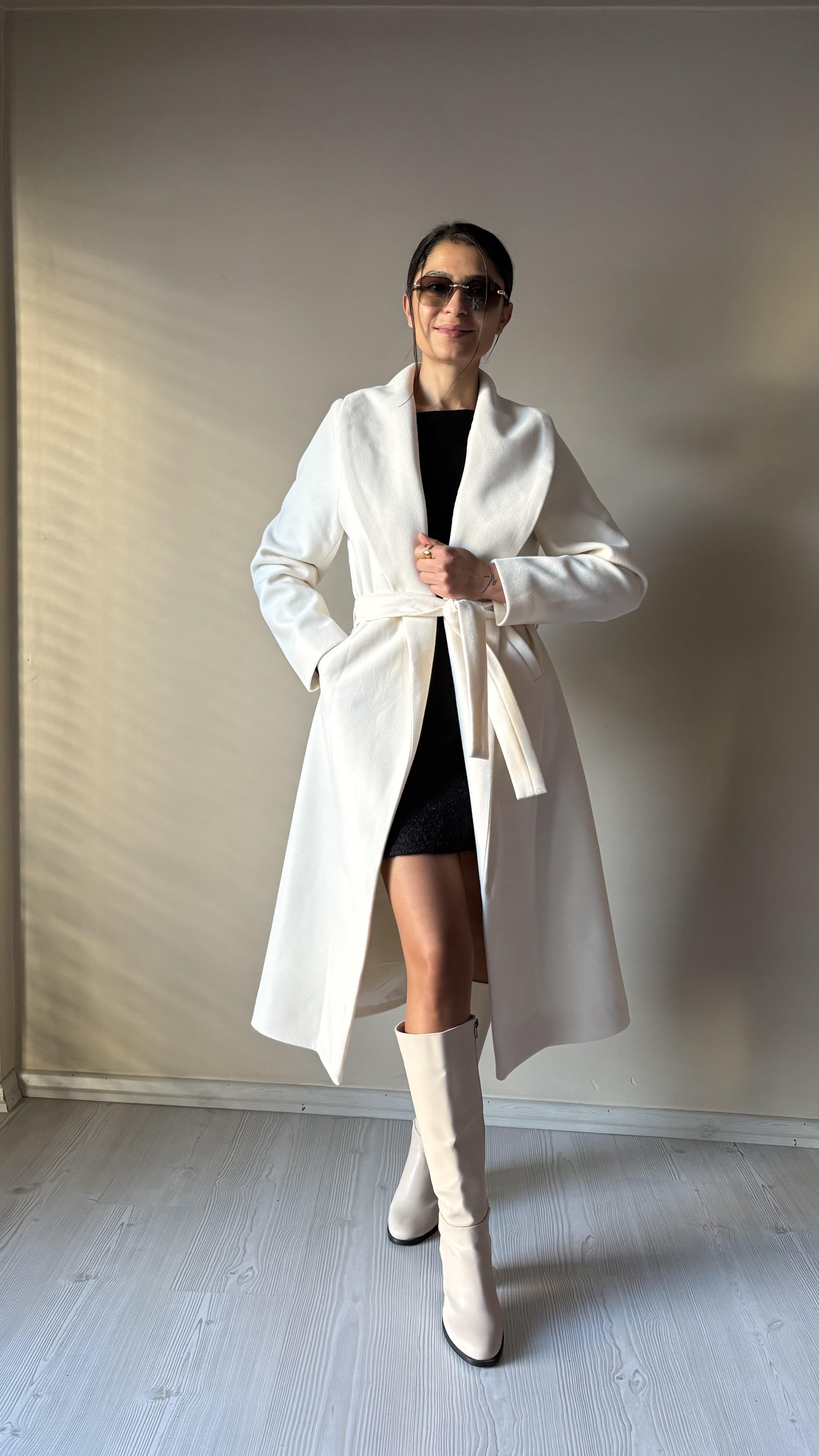 Ekru Premium Kaşe Kaban