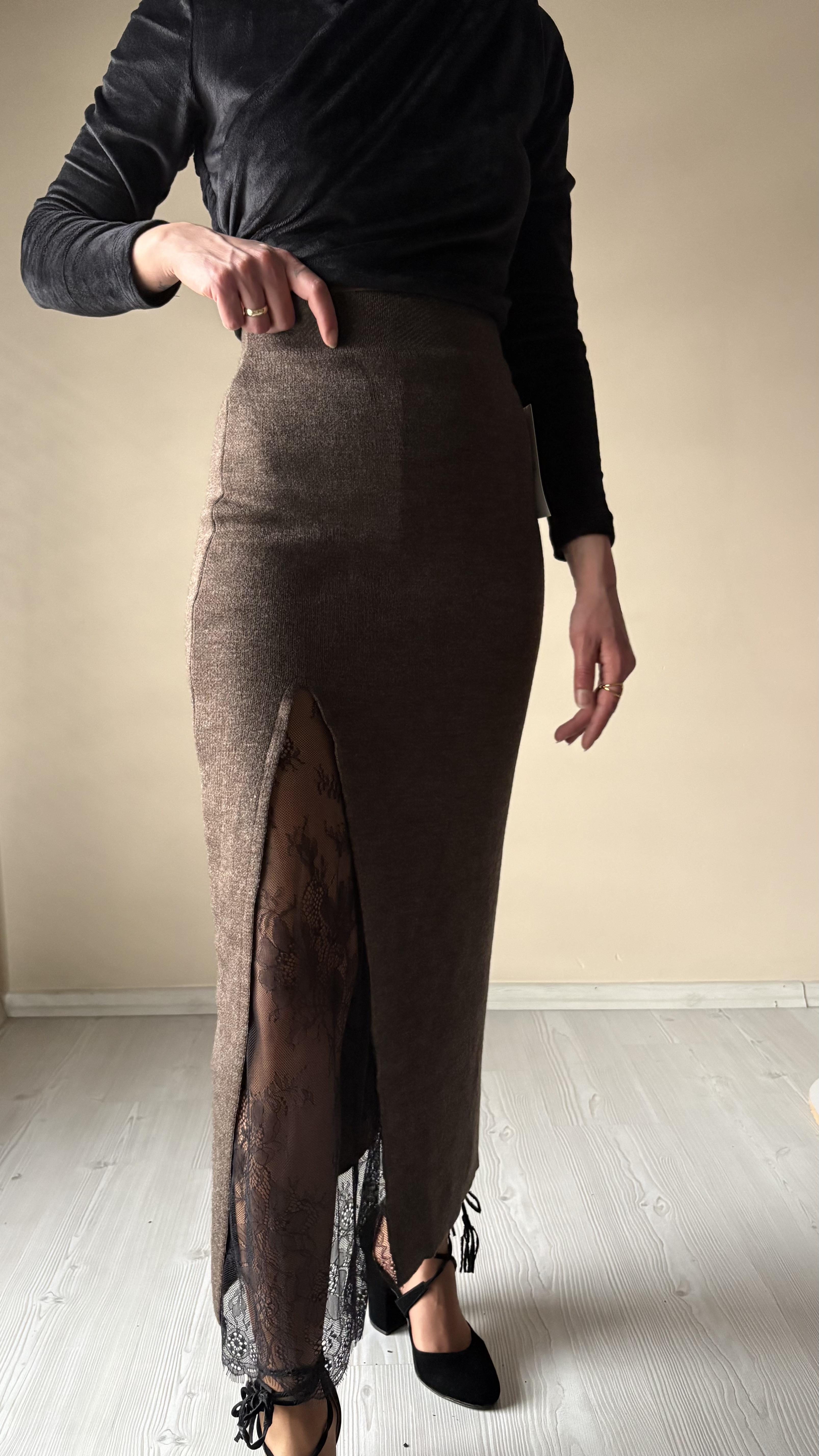 Kahve Dantel Detay Triko Etek