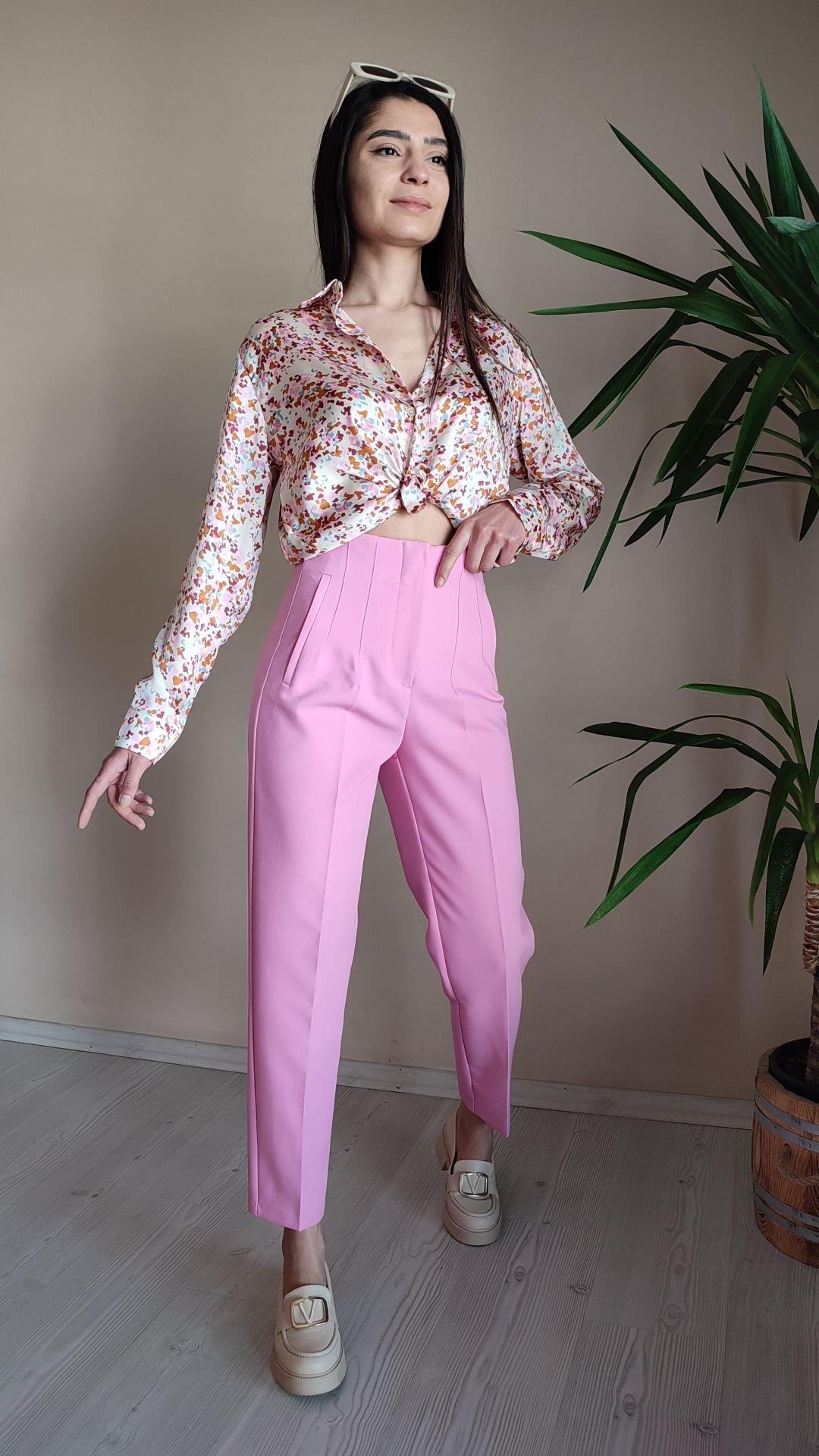 Karol pembe Zara model havuç kesim pantolon