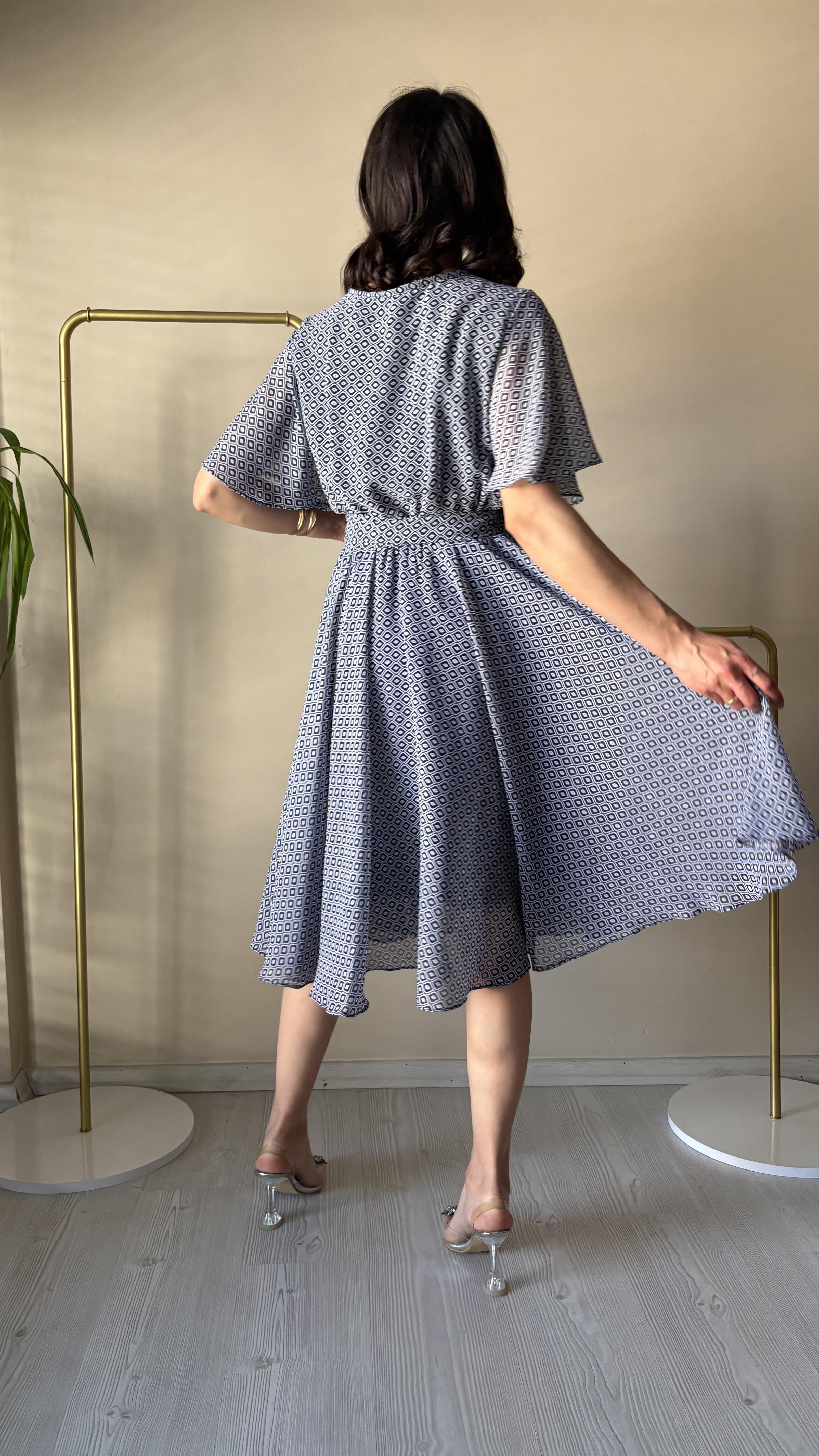 Mavi Desenli Şifon Elbise