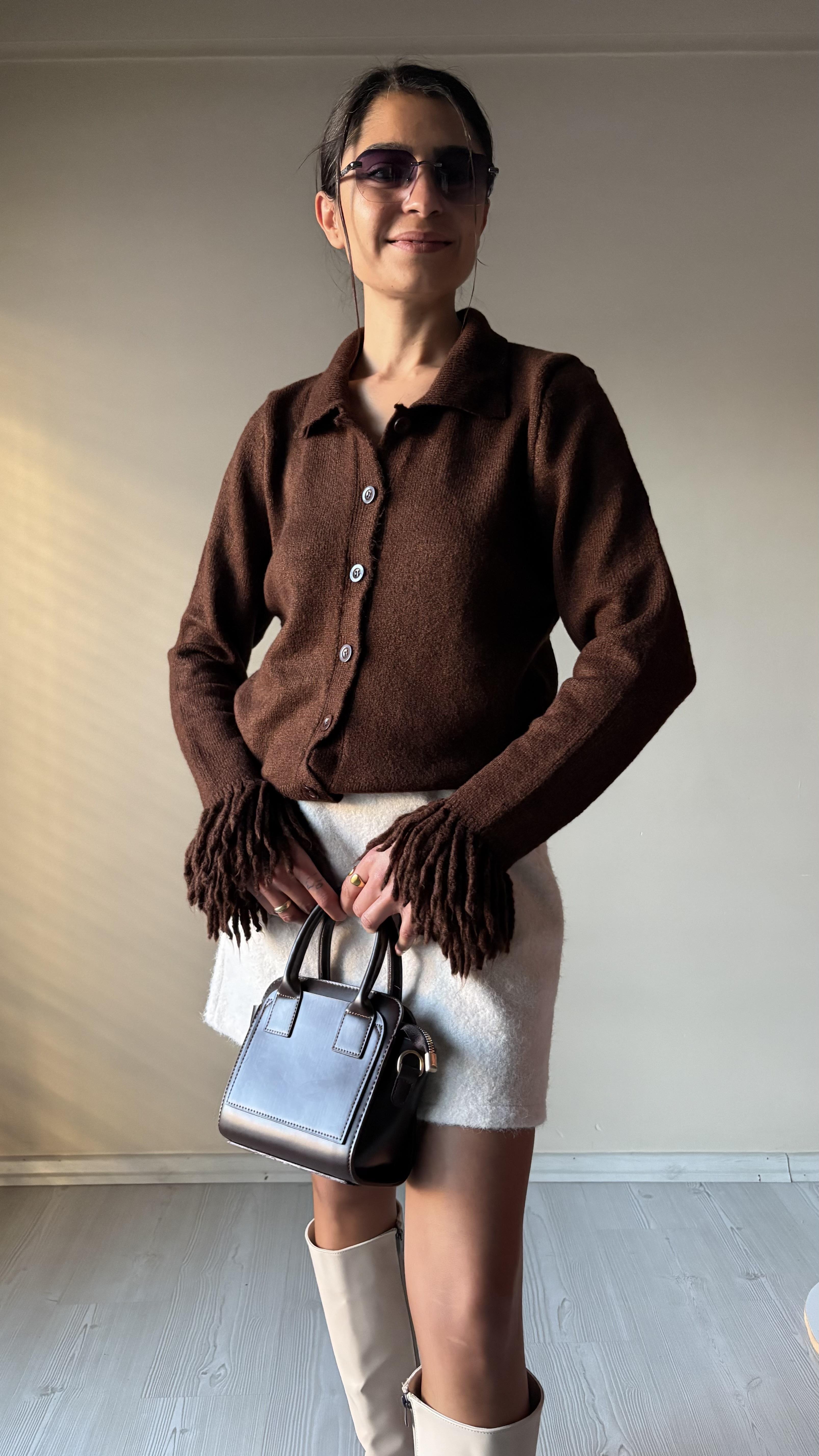 MD Kahve kol Saçaklı Hırka 