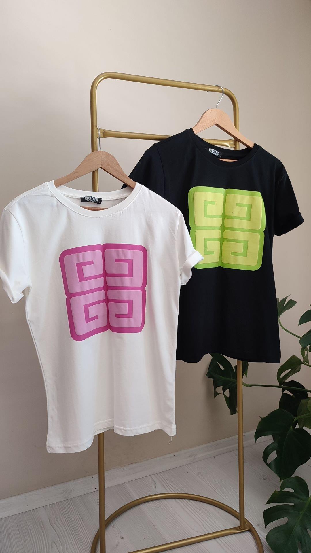 Önü baskılı bisiklet yaka T-shirts