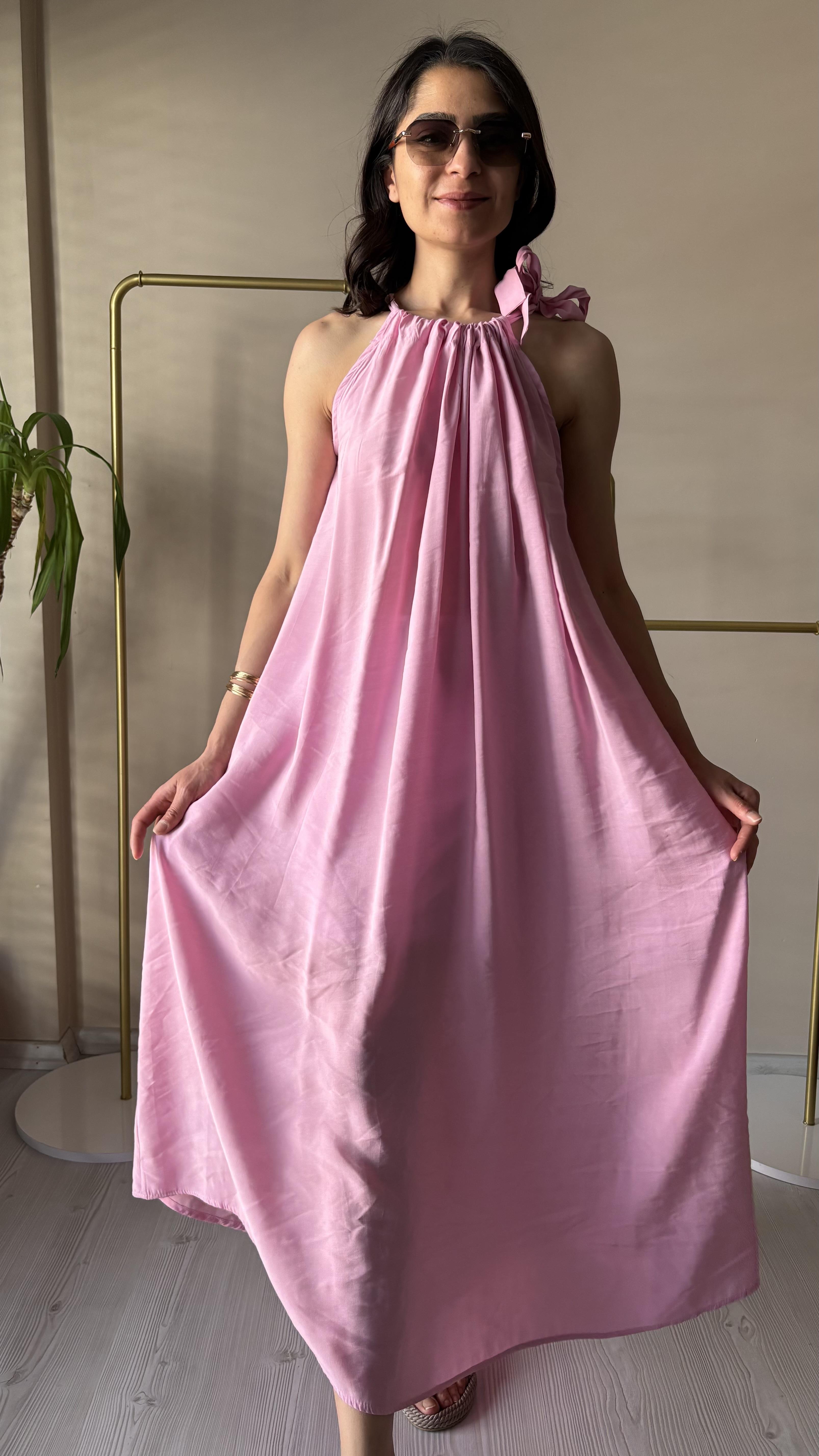 Pembe Tensel Elbise