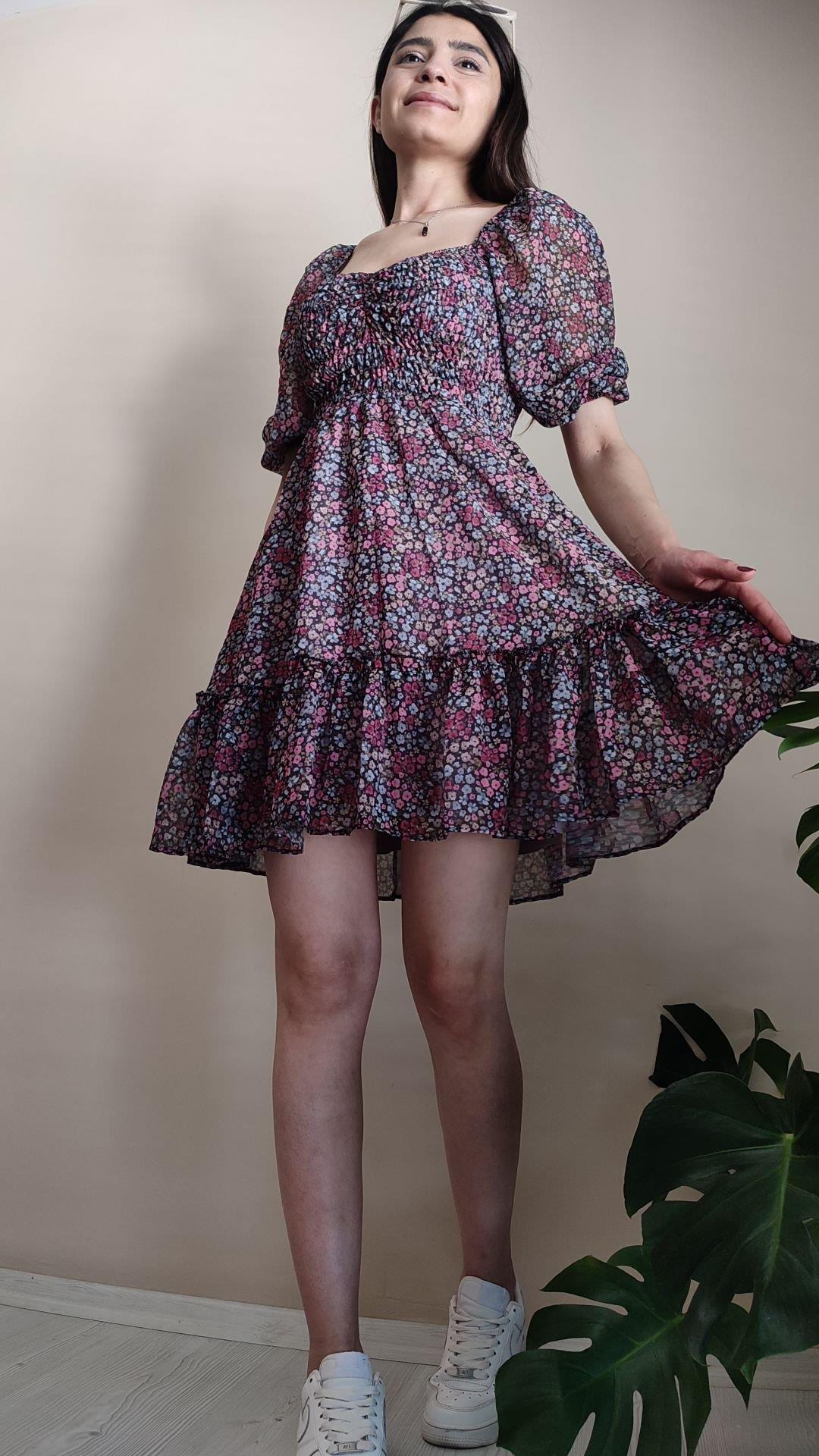 Şifon çiçekli elbise