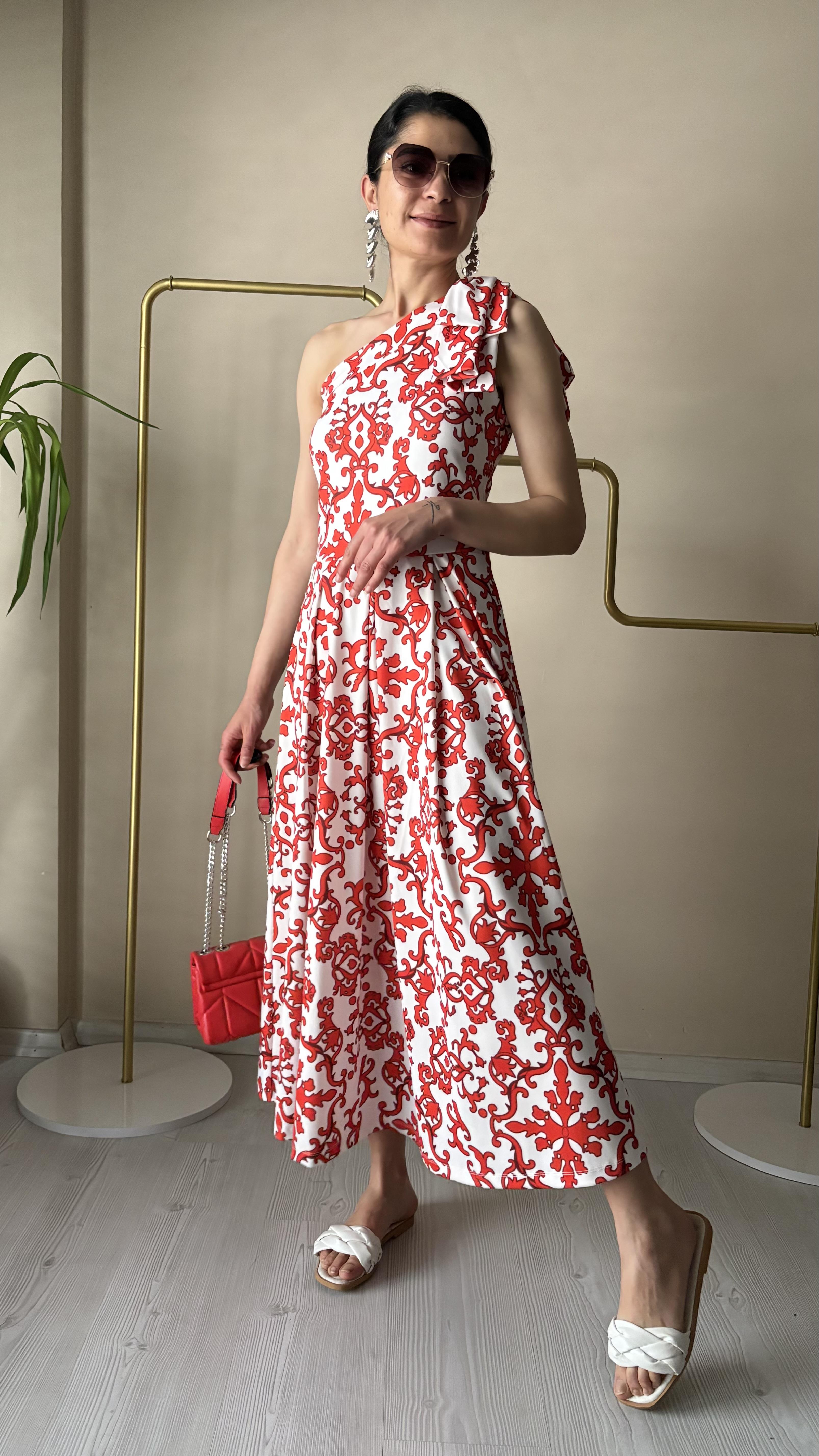 Tek Omuz Desenli Elbise