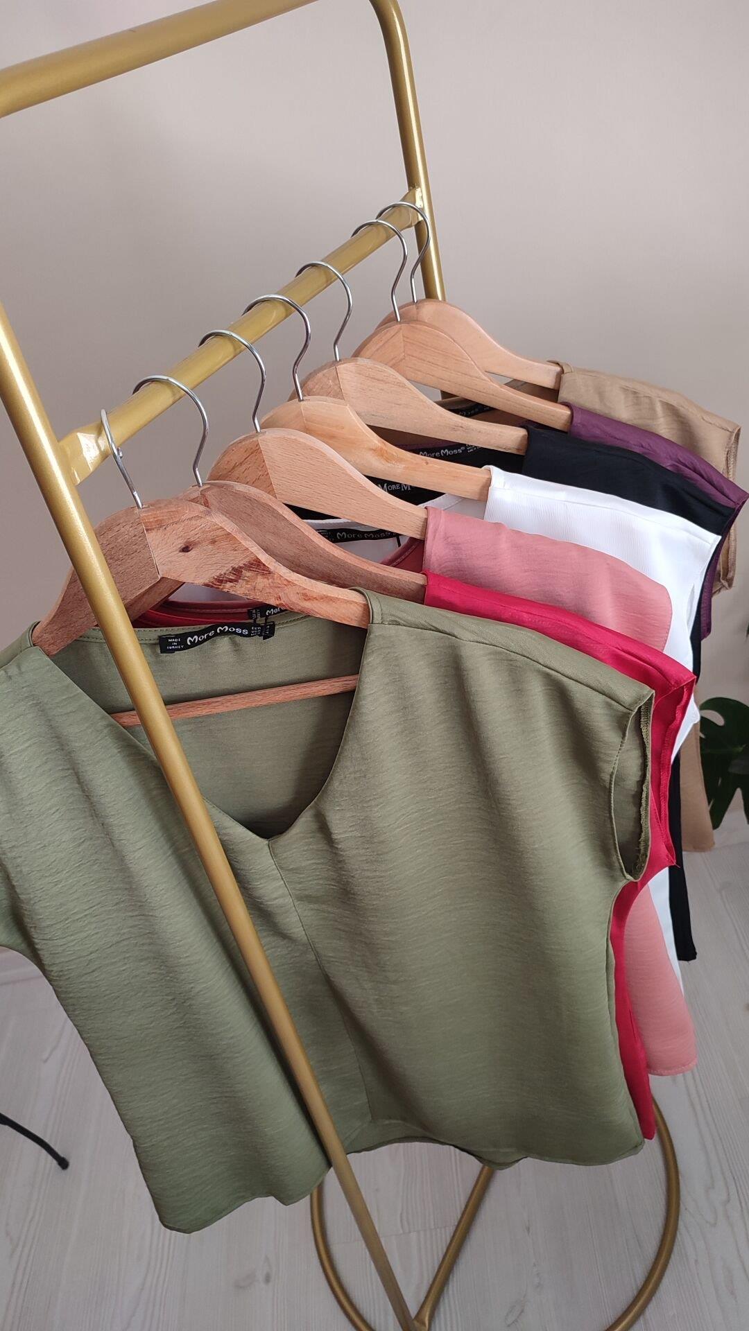 V yaka aerobin kumaş bluzlar