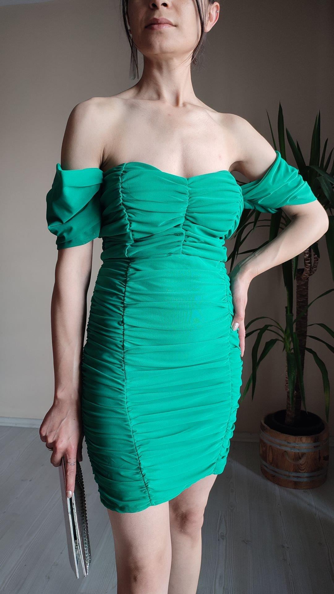 Yeşil Drapeli Elbise