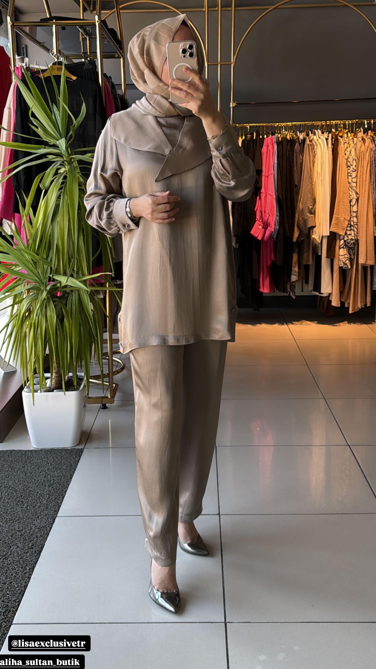 LİSA İPEK SATEN TAKIM