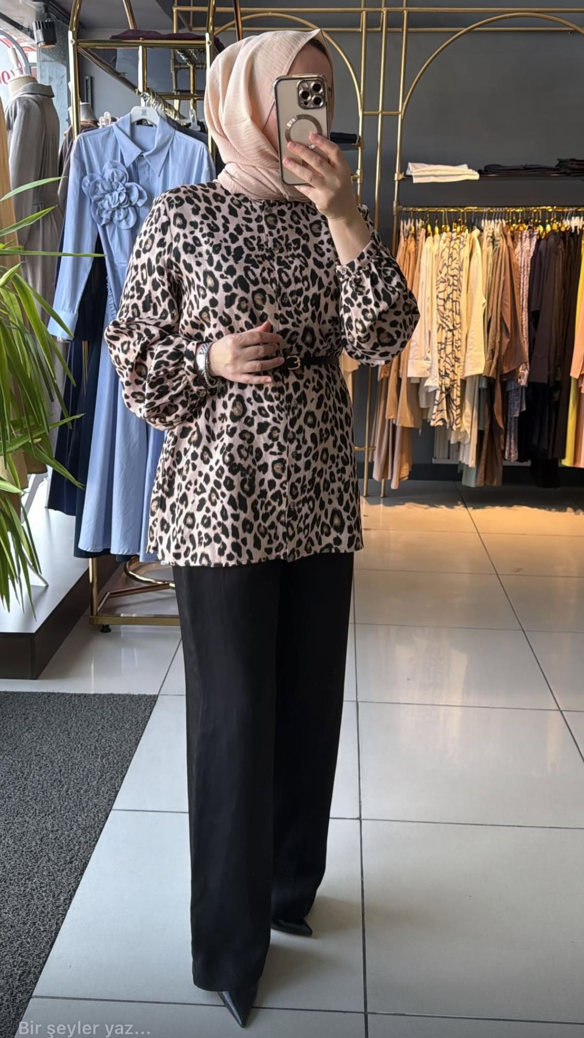 VENÖVE GÖMLEK LEOPAR 