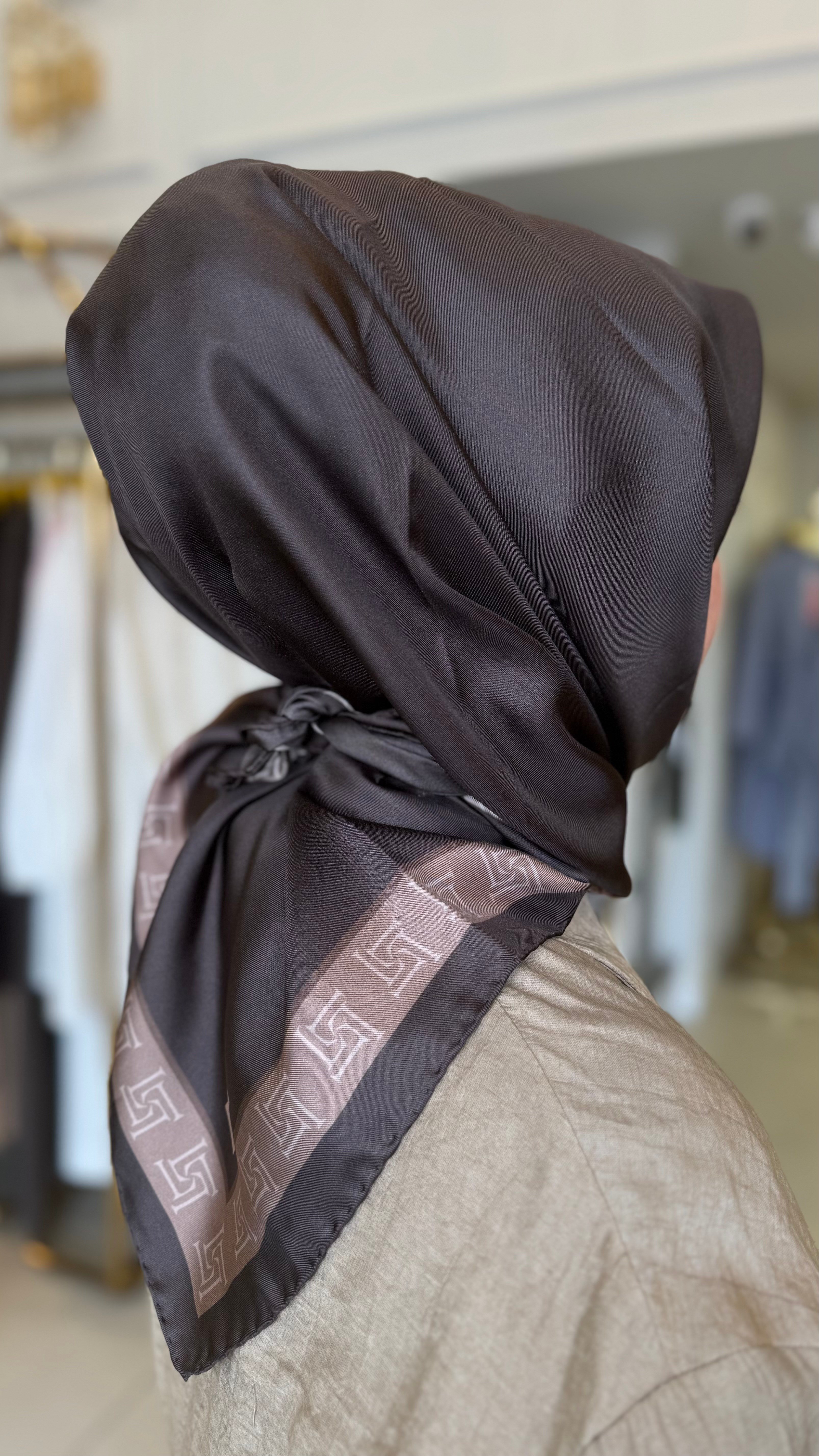 YEŞİM ÖZCAN EŞARP