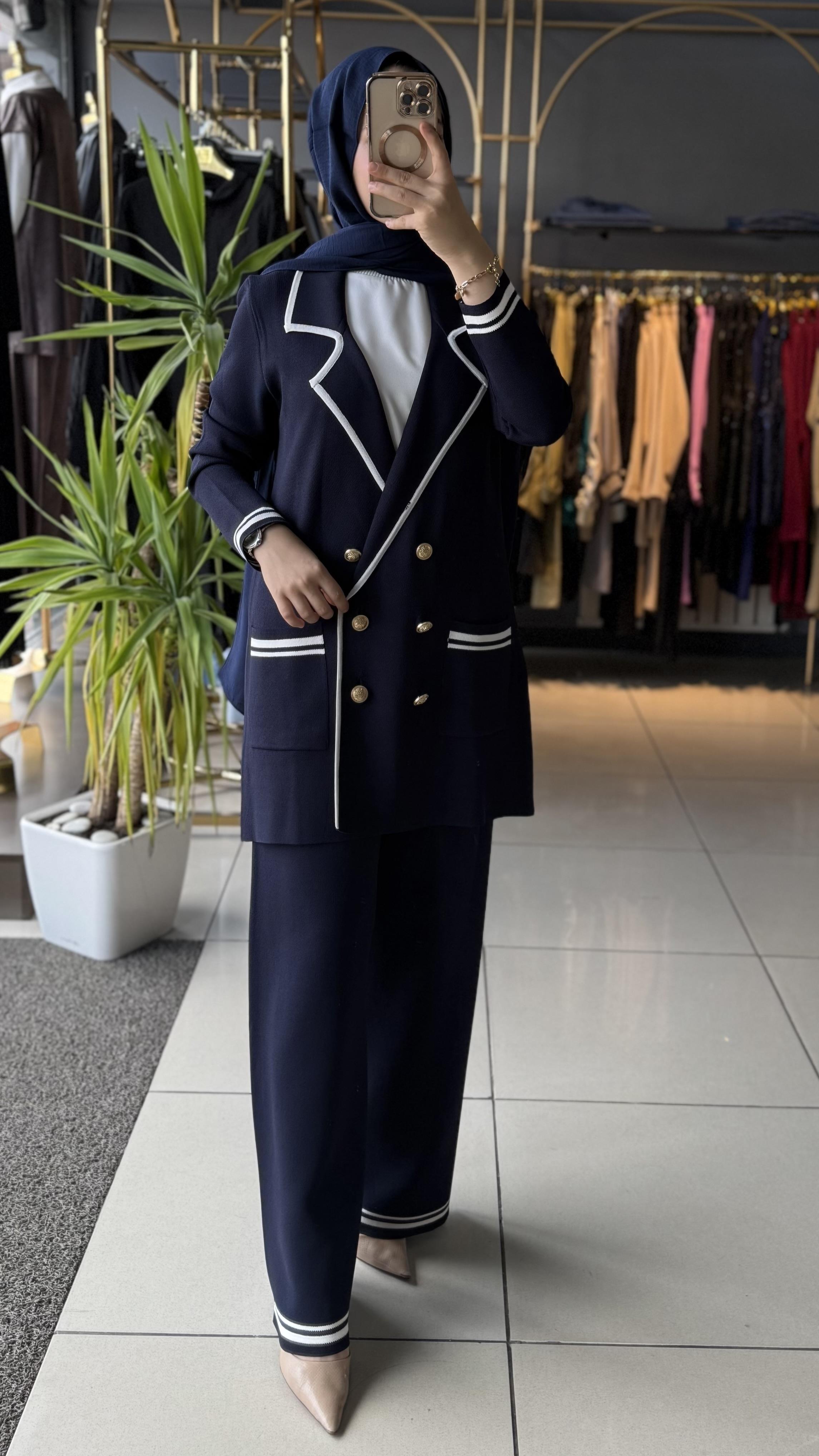 GHİSA TAKIM LACİVERT 