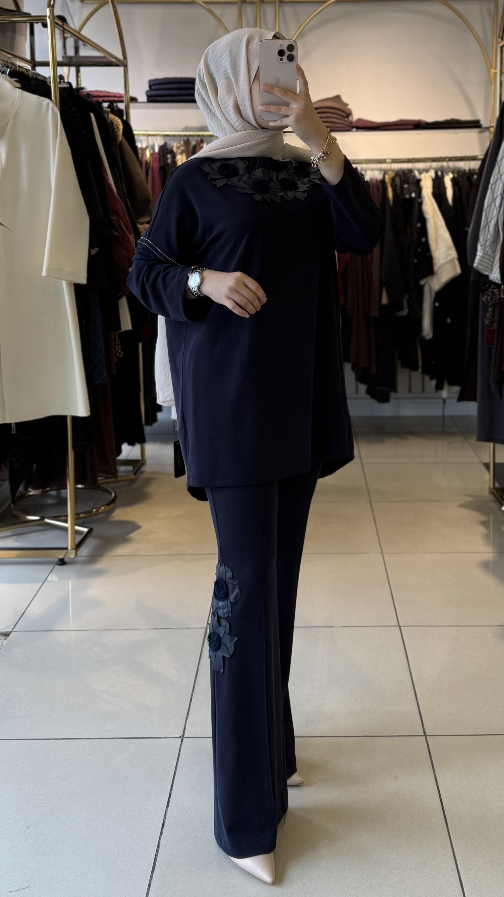 GHİSA TAKIM LACİVERT