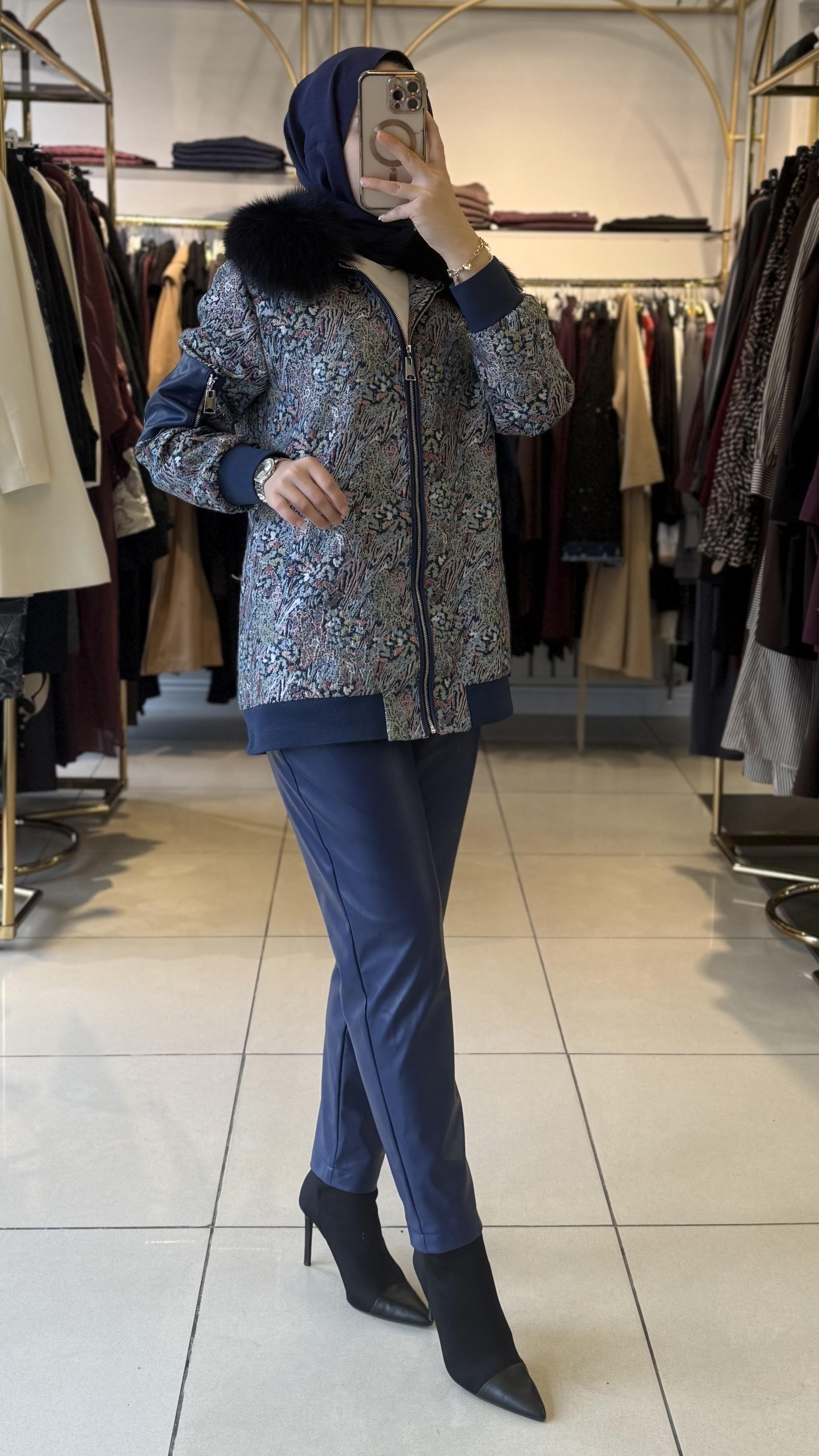 LİSA TAKIM LACİVERT